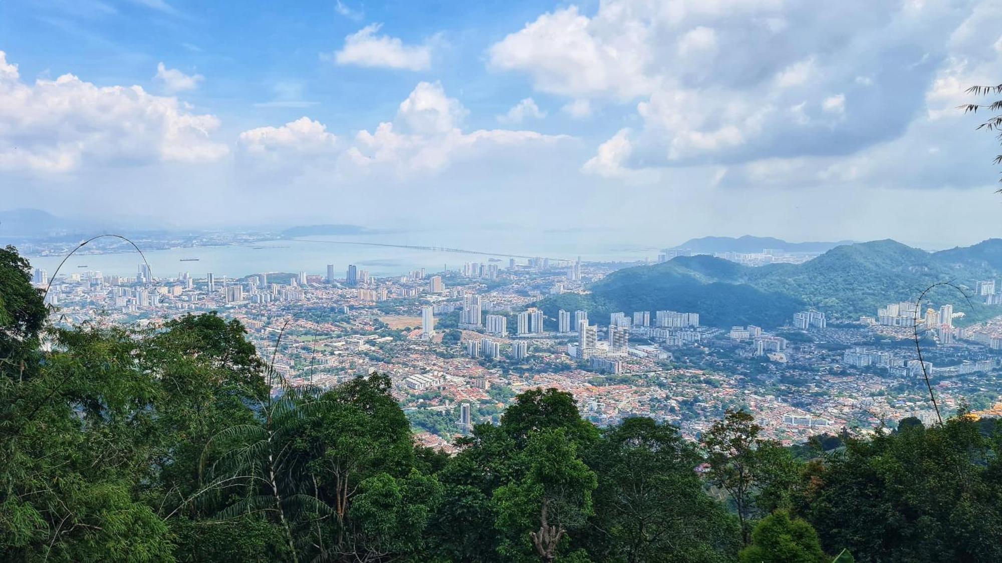 ホテル Hickory Penang Hill Ayer Itam エクステリア 写真